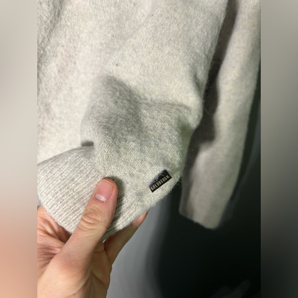 Goldbergh Taylor Hooded Sweater Womens Size Medium - Picture 4 of 6